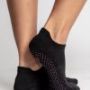 Women Senita Athletics | Grippy Socks-Black/Punch